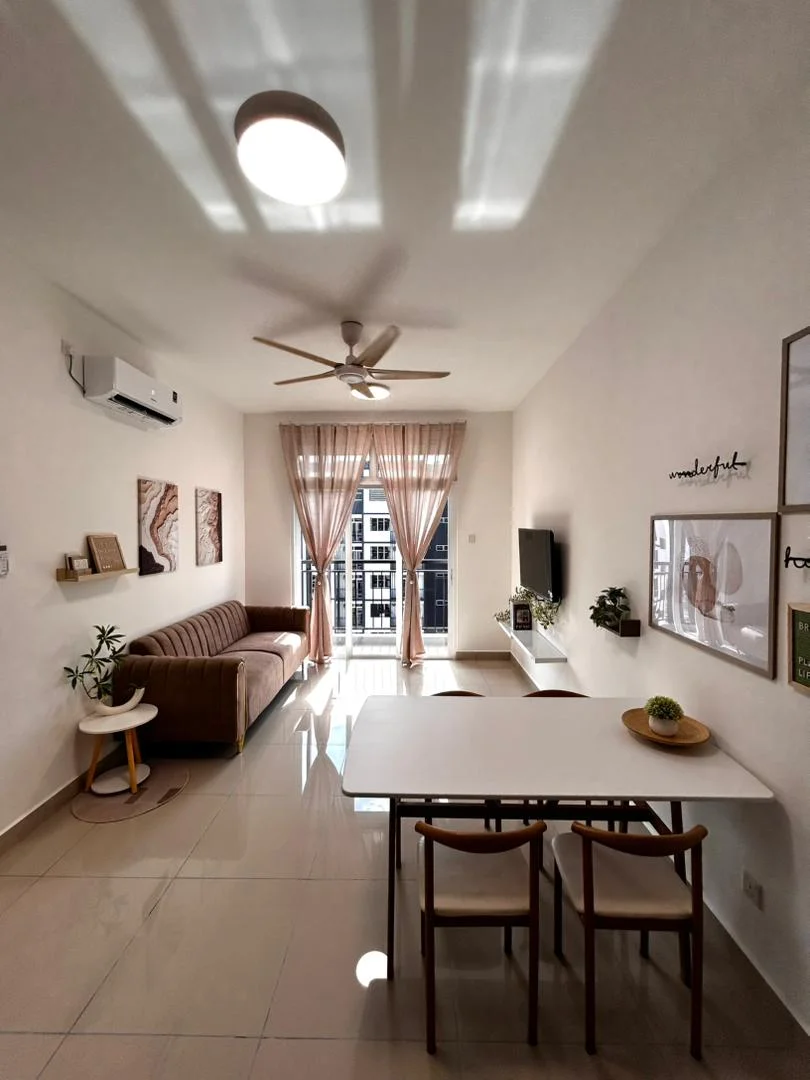 Fully furnished and styled dining lounge